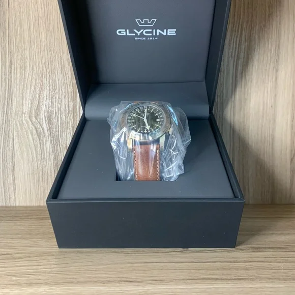 Glycine Men's GL0413 Airman The Chief 40mm Automatic Watch - Picture 6 of 9